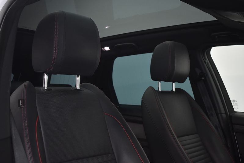 Land Rover Discovery Sport P300e R-Dynamic HSE - U6124