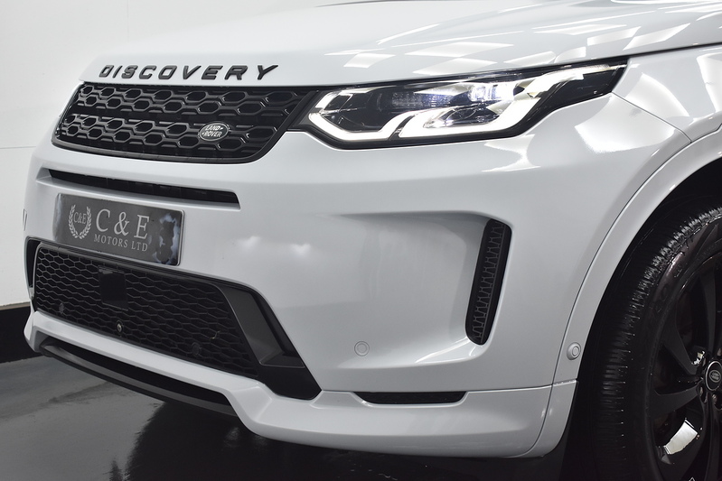 Land Rover Discovery Sport P300e R-Dynamic HSE - U6124