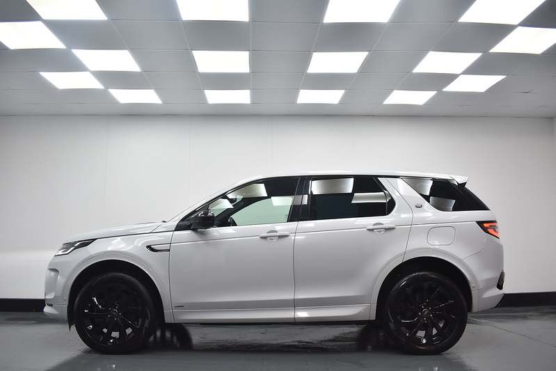 Land Rover Discovery Sport P300e R-Dynamic HSE - U6124