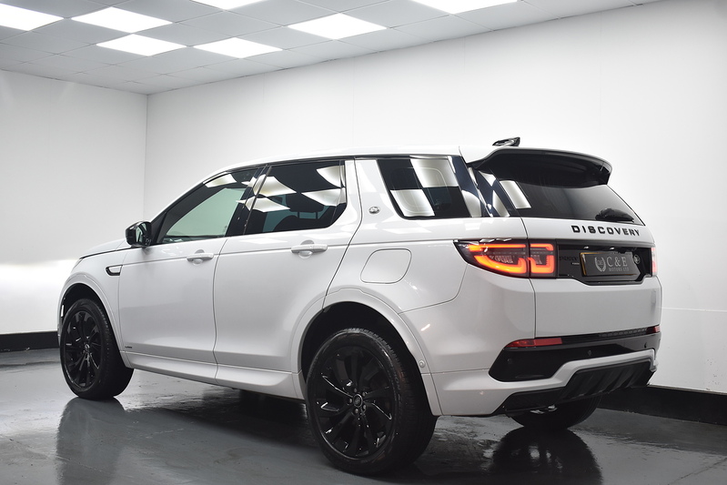 Land Rover Discovery Sport P300e R-Dynamic HSE - U6124