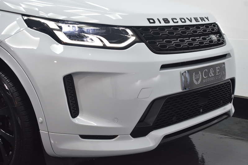 Land Rover Discovery Sport P300e R-Dynamic HSE - U6124
