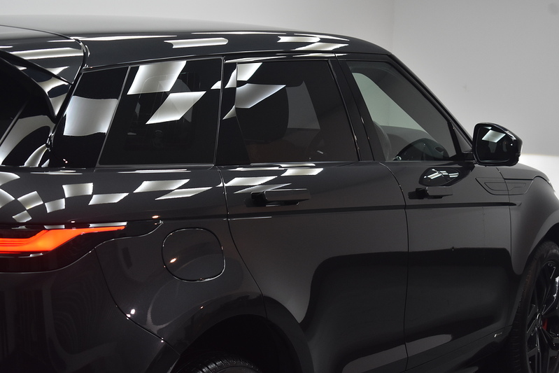 Land Rover Range Rover Evoque D200 MHEV R-Dynamic SE - U6136