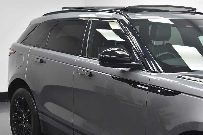 Land Rover Range Rover Velar D200 MHEV Edition - U6137