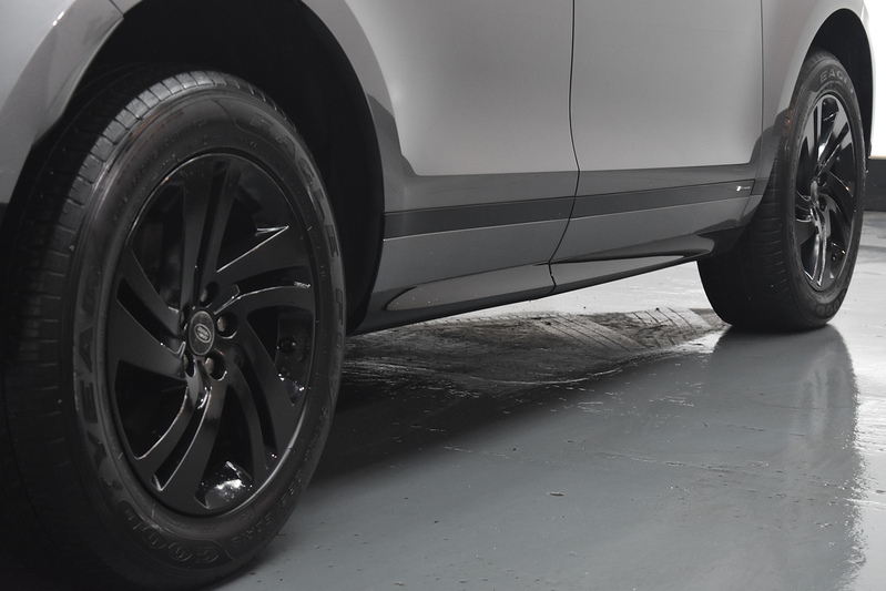 Land Rover Range Rover Evoque D180 R-Dynamic S - U6138