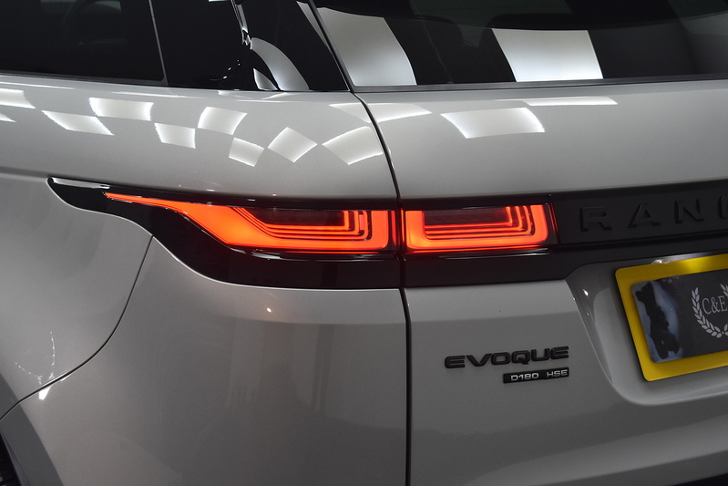 Land Rover Range Rover Evoque D180 MHEV R-Dynamic HSE - U6144