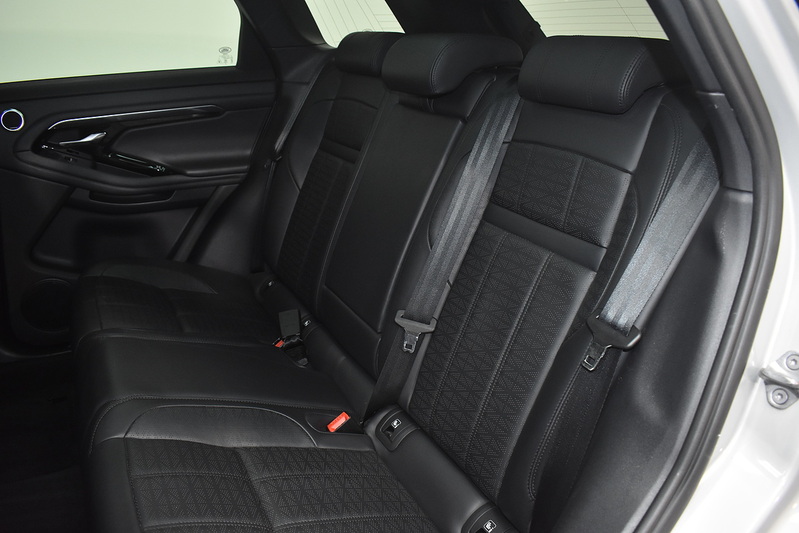 Land Rover Range Rover Evoque D180 MHEV R-Dynamic HSE - U6144