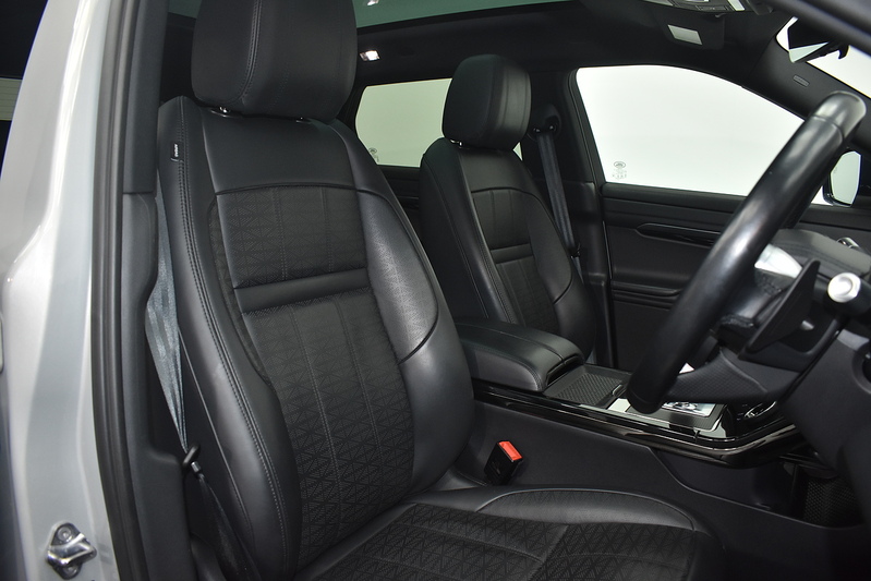 Land Rover Range Rover Evoque D180 MHEV R-Dynamic HSE - U6144