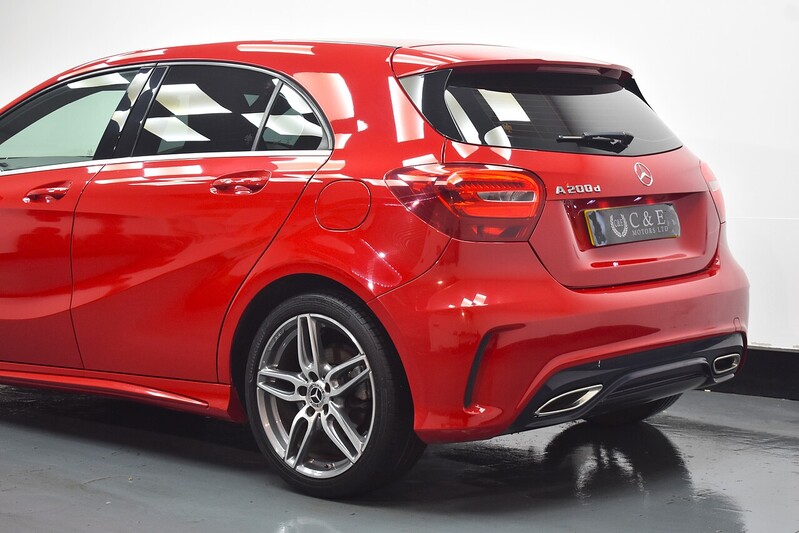 Mercedes-Benz A Class A200d AMG Line - U6145