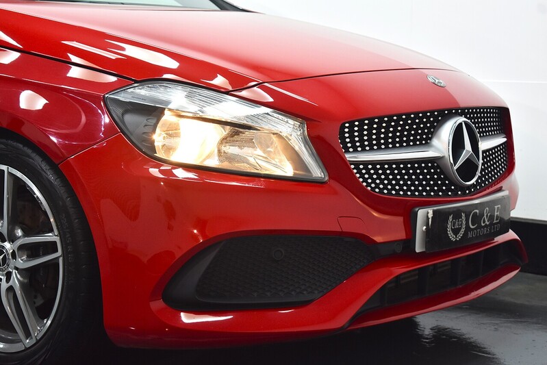 Mercedes-Benz A Class A200d AMG Line - U6145