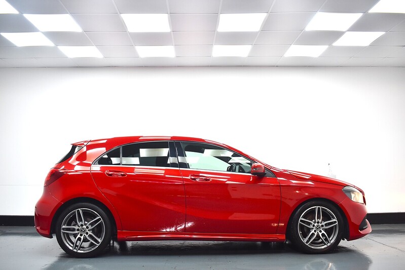 Mercedes-Benz A Class A200d AMG Line - U6145