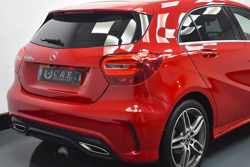 Mercedes-Benz A Class A200d AMG Line - U6145