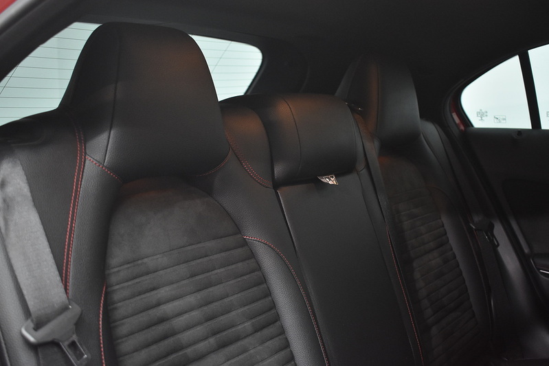 Mercedes-Benz A Class A200d AMG Line - U6145