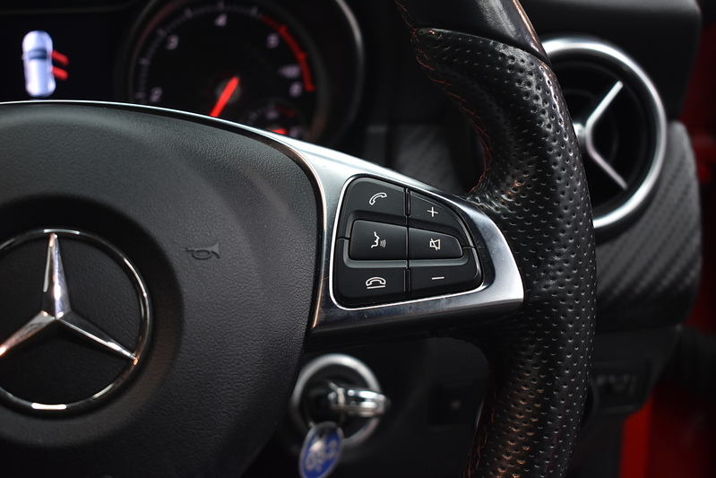 Mercedes-Benz A Class A200d AMG Line - U6145