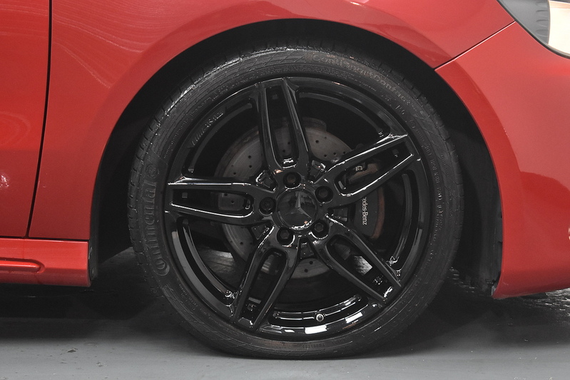 Mercedes-Benz A Class A200d AMG Line - U6145