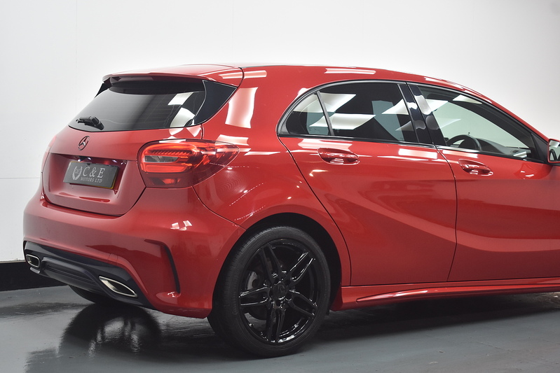 Mercedes-Benz A Class A200d AMG Line - U6145