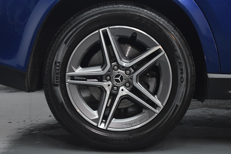 Mercedes-Benz GLE GLE400d AMG Line - U6147
