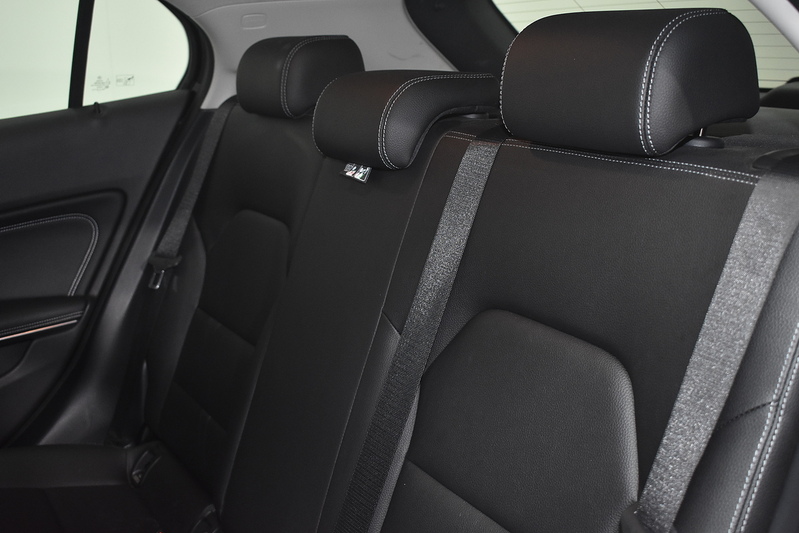 Mercedes-Benz GLA GLA200d Sport - U6155