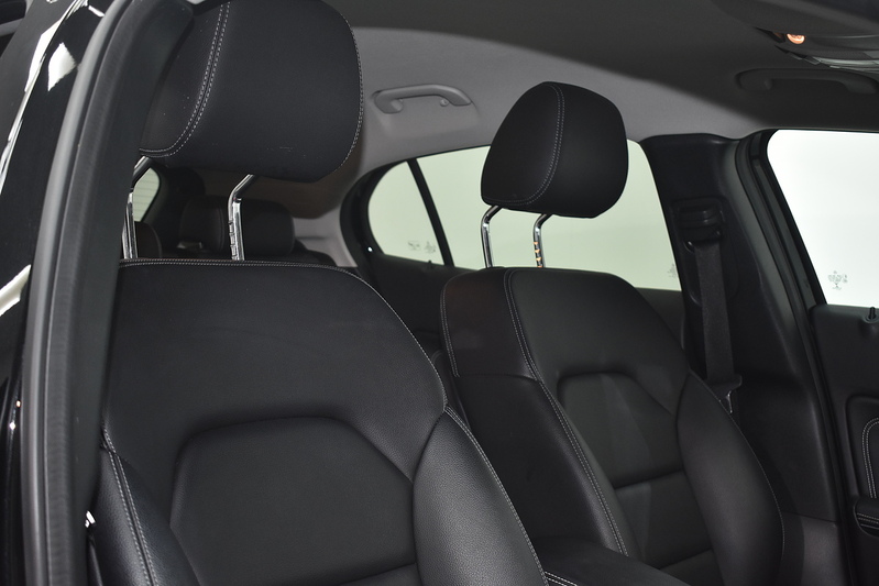Mercedes-Benz GLA GLA200d Sport - U6155