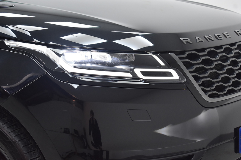 Land Rover Range Rover Velar D240 R-Dynamic HSE - U6157