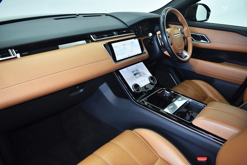 Land Rover Range Rover Velar D240 R-Dynamic HSE - U6157