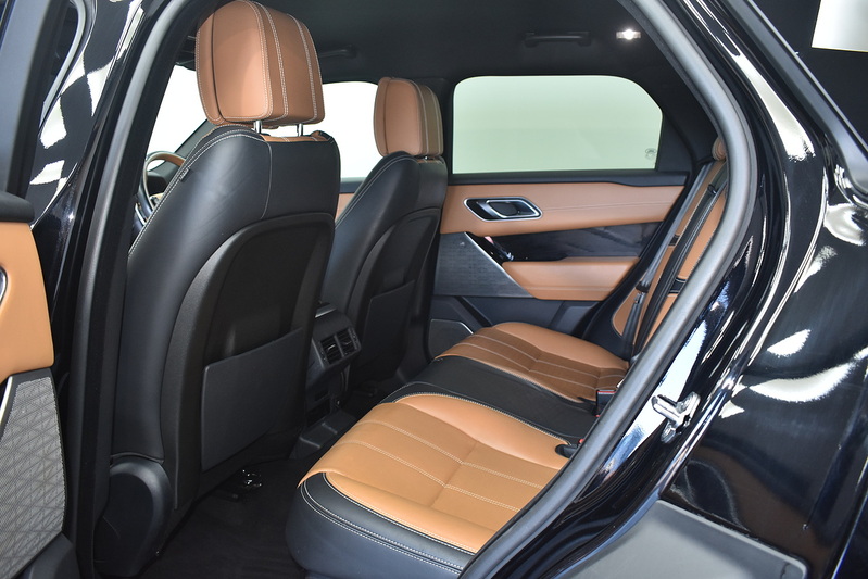 Land Rover Range Rover Velar D240 R-Dynamic HSE - U6157