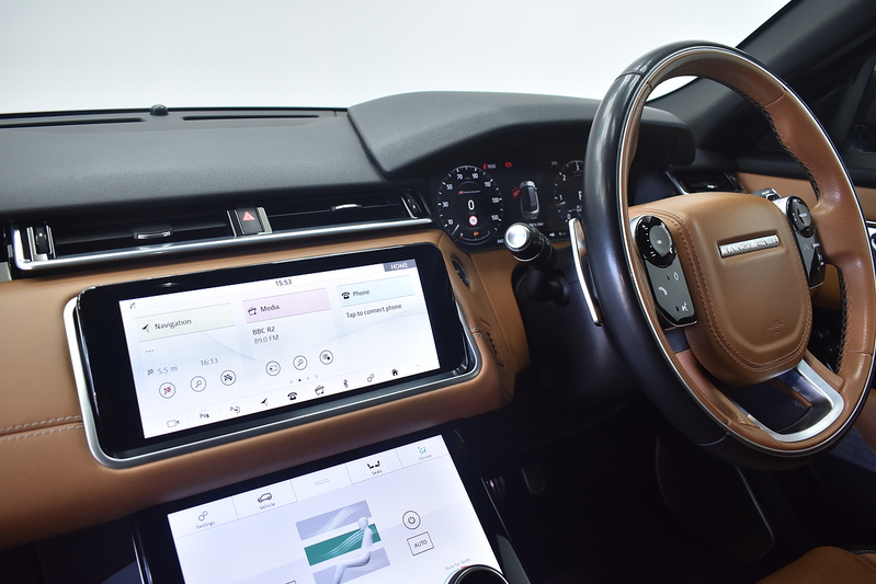 Land Rover Range Rover Velar D240 R-Dynamic HSE - U6157