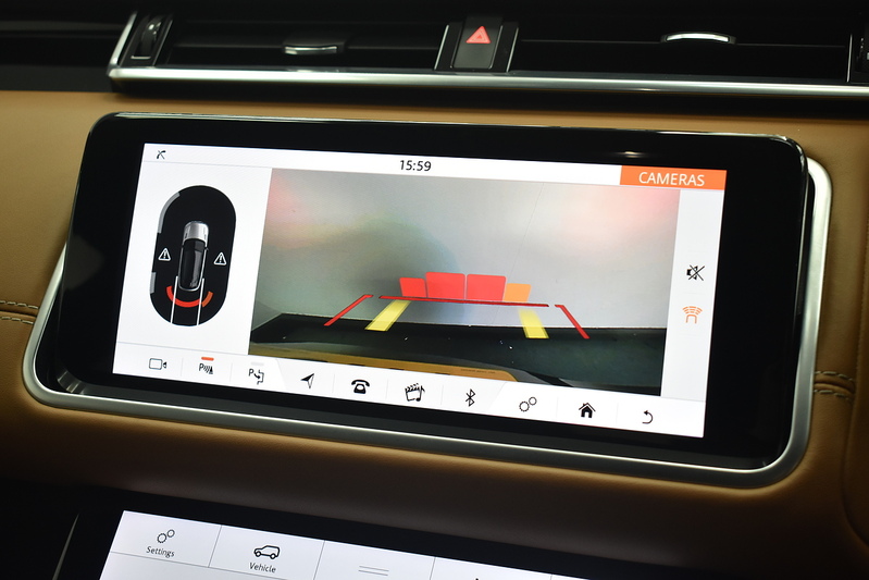 Land Rover Range Rover Velar D240 R-Dynamic HSE - U6157