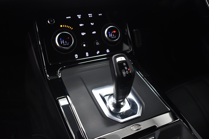 Land Rover Range Rover Evoque D180 R-Dynamic S - U6158