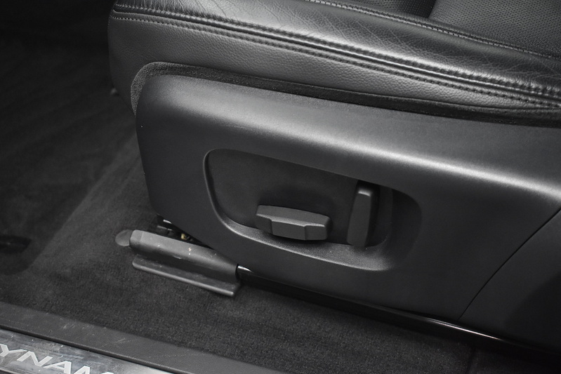 Land Rover Range Rover Evoque D180 MHEV R-Dynamic S - U6159