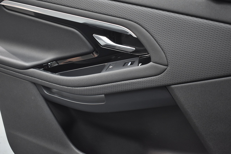 Land Rover Range Rover Evoque D180 MHEV R-Dynamic S - U6159