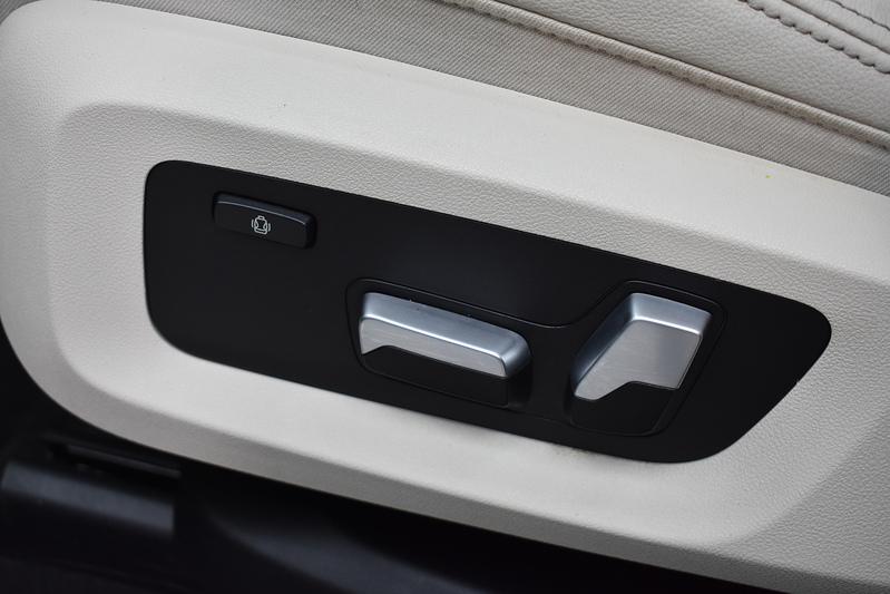 BMW X5 30d MHT M Sport - U6167