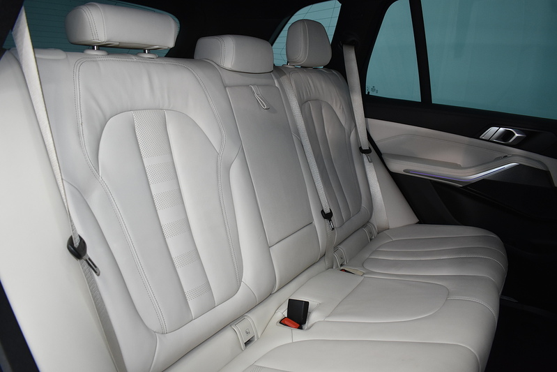 BMW X5 30d MHT M Sport - U6167