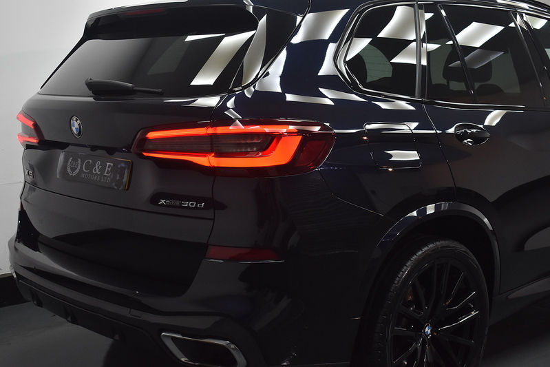 BMW X5 30d MHT M Sport - U6167