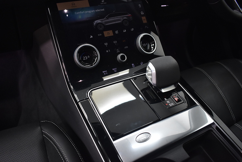 Land Rover Range Rover Velar D200 MHEV R-Dynamic SE - U6171