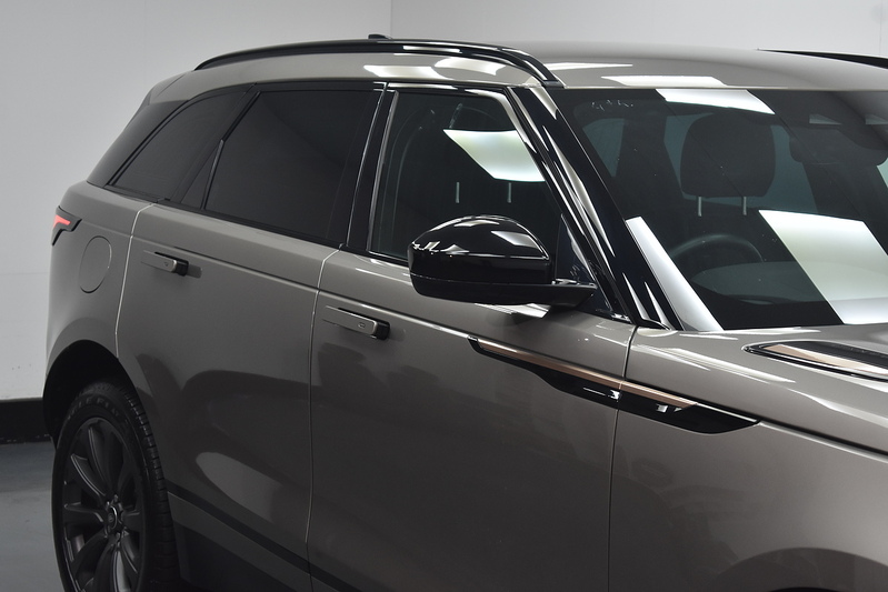 Land Rover Range Rover Velar D200 MHEV R-Dynamic SE - U6171