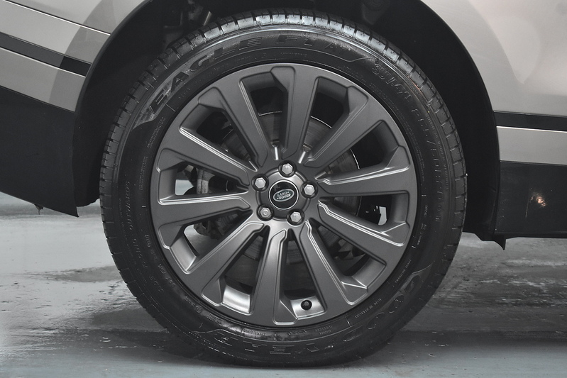 Land Rover Range Rover Velar D200 MHEV R-Dynamic SE - U6171