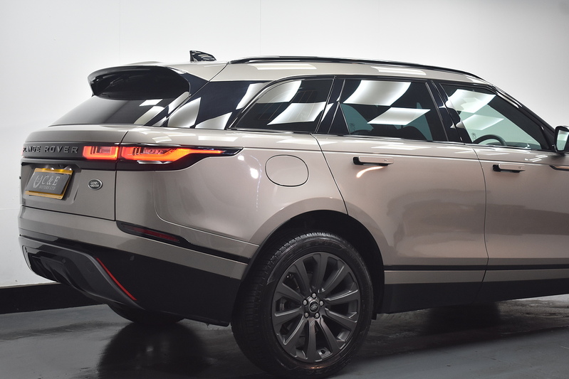 Land Rover Range Rover Velar D200 MHEV R-Dynamic SE - U6171