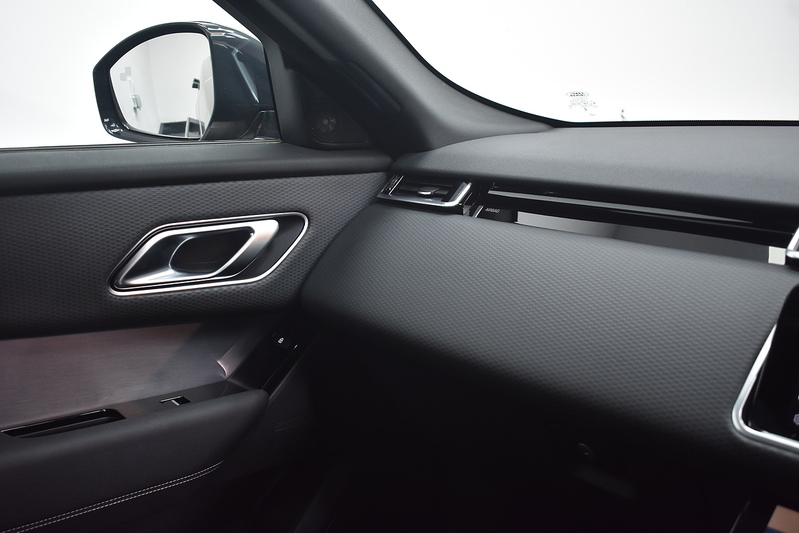 Land Rover Range Rover Velar D200 MHEV R-Dynamic SE - U6171