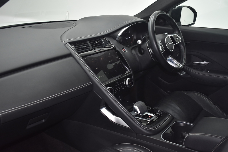 Jaguar E-PACE D165 MHEV R-Dynamic S - U6172