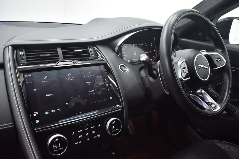 Jaguar E-PACE D165 MHEV R-Dynamic S - U6172