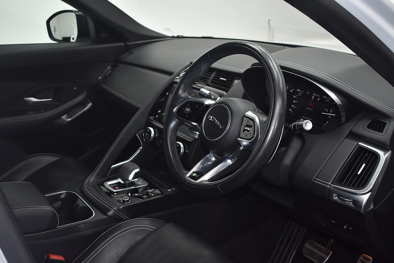 Jaguar E-PACE D165 MHEV R-Dynamic S - U6172