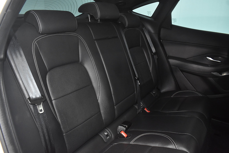 Jaguar E-PACE D165 MHEV R-Dynamic S - U6172