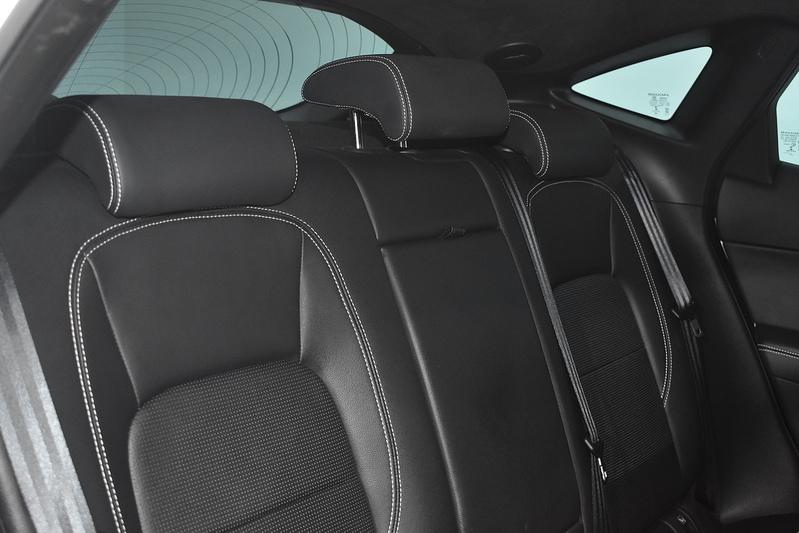 Jaguar E-PACE D165 MHEV R-Dynamic S - U6172