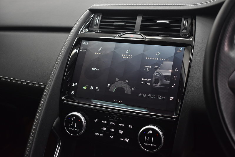 Jaguar E-PACE D165 MHEV R-Dynamic S - U6172