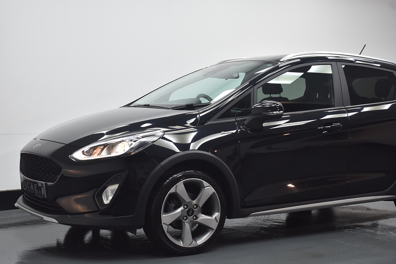 Ford Fiesta T EcoBoost Active 1 - U6178