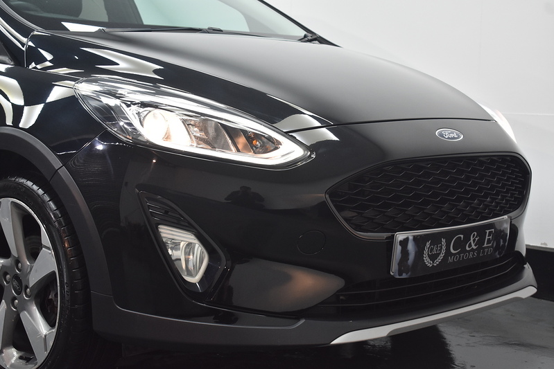 Ford Fiesta T EcoBoost Active 1 - U6178