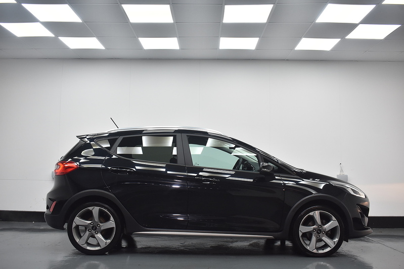 Ford Fiesta T EcoBoost Active 1 - U6178