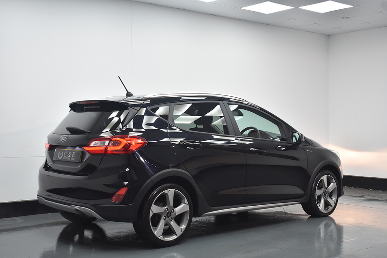 Ford Fiesta T EcoBoost Active 1 - U6178
