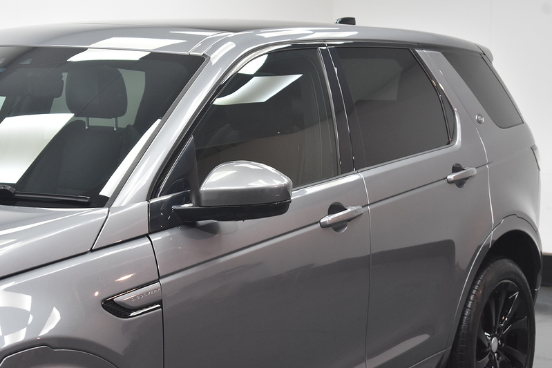 Land Rover Discovery Sport D180 MHEV R-Dynamic HSE - U6183