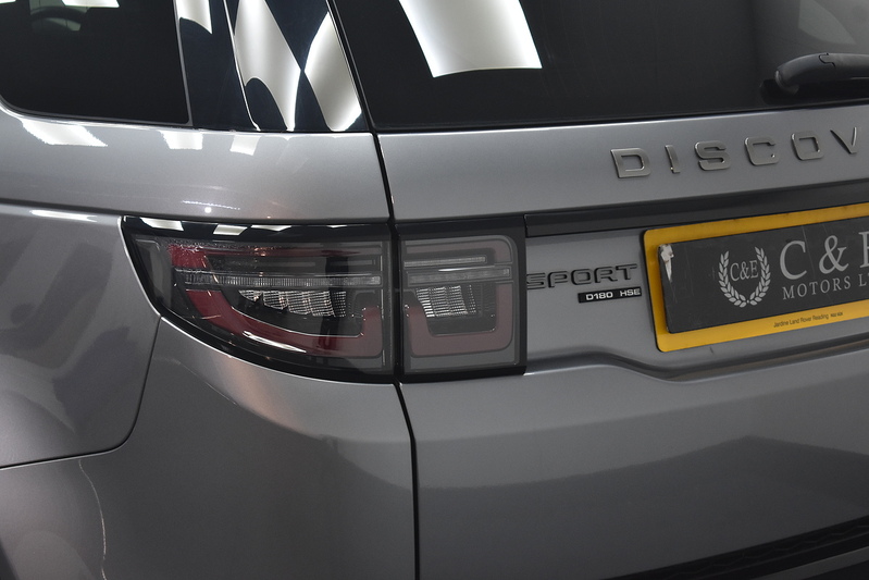Land Rover Discovery Sport D180 MHEV R-Dynamic HSE - U6183